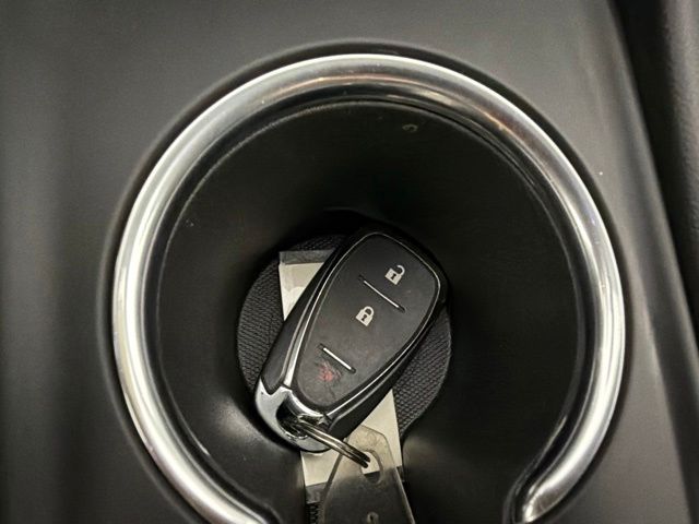 Used 2023 Chevrolet Equinox SUV