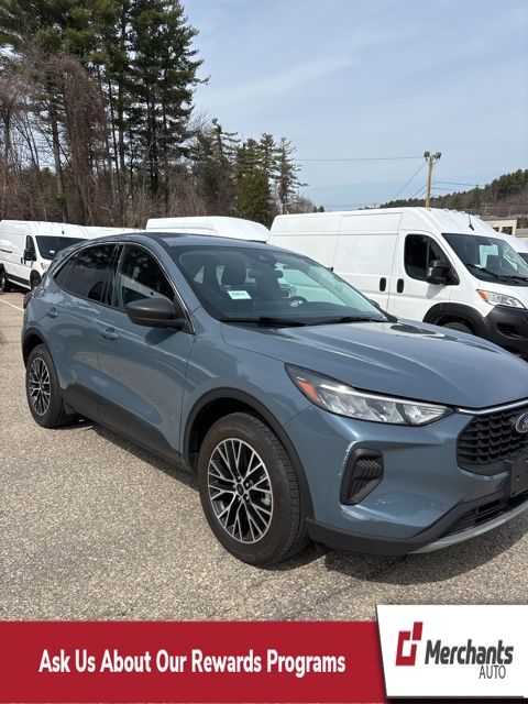 Vapor Blue 2023 Ford Escape Hybrid Active AWD SUV / Crossover All-Wheel Drive Continuously Variable Transmission