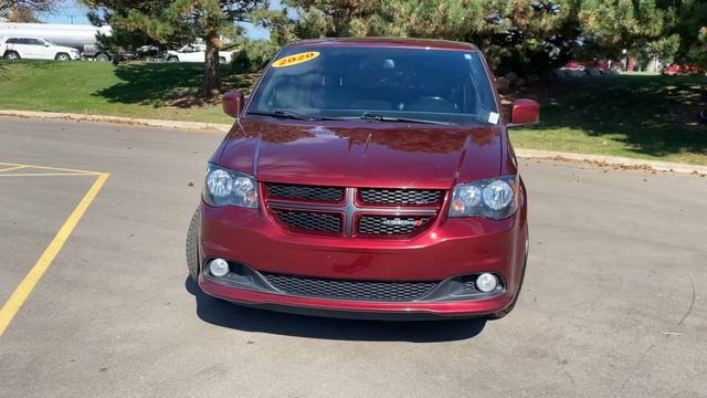 2020 Dodge Grand Caravan GT 3