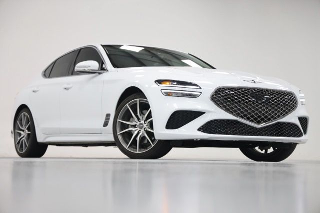 2023 Genesis G70 2.0T RWD