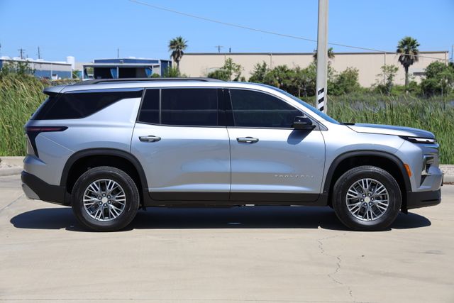2026 Chevrolet Traverse LT - 3