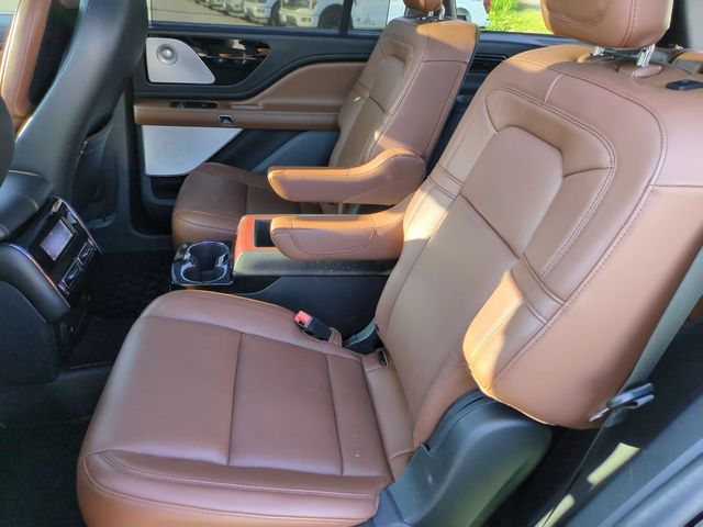 Used 2023 Black Lincoln Reserve image 30