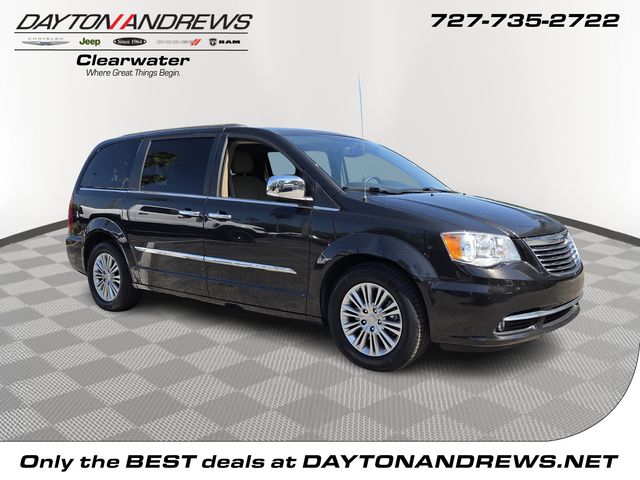 2015 Chrysler Town & Country Touring-L FWD