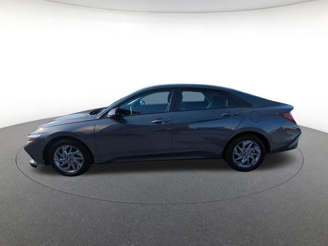 used 2025 Hyundai Elantra Hybrid car, priced at $23,491