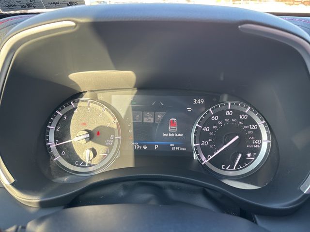 used 2022 Toyota Highlander car, priced at $31,899