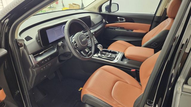 2022 Kia Carnival SX Prestige Black at Joe Myers Mazda Kia