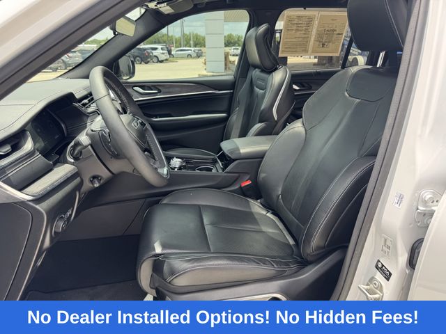 2024 Jeep Grand Cherokee Overland White at River Oaks CDJR