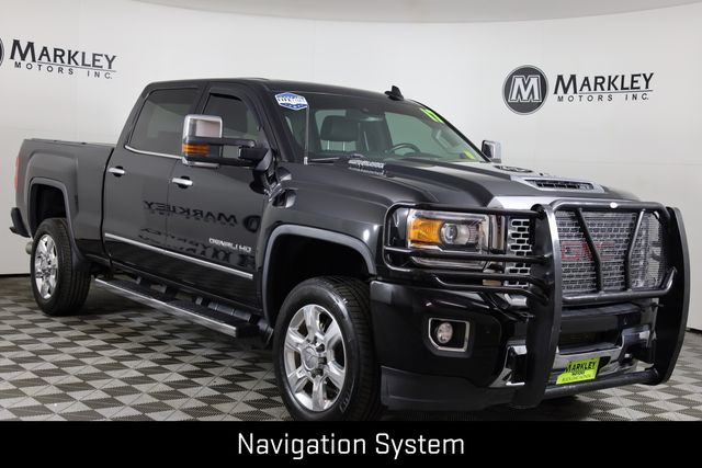 Onyx Black 2017 GMC Sierra 2500HD Denali Crew Cab SB 4WD Pickup Truck Four-Wheel Drive 6-Speed Automatic