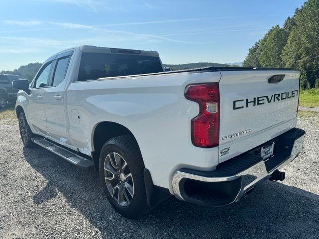 Used 2023 White Chevrolet LT image 6