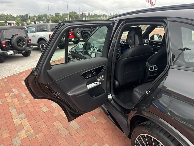 Used 2025 Mercedes-benz GLC SUV