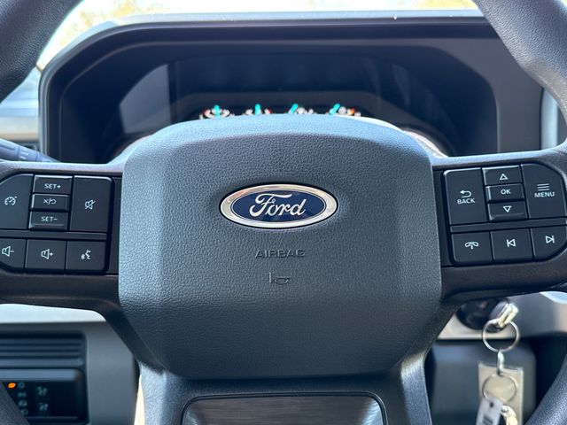 New 2026 White Ford XL image 29