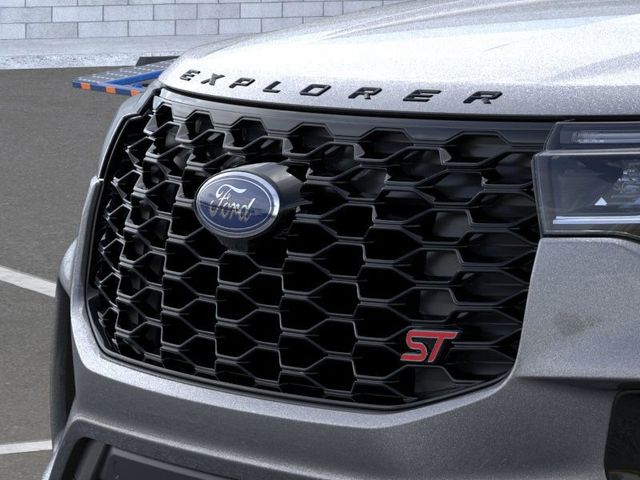 2025 Ford Explorer ST 17