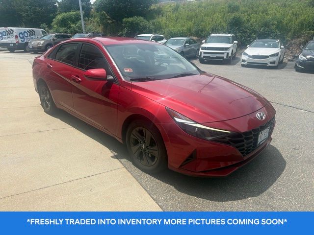 Scarlet Red Pearl 2021 Hyundai Elantra Sedan Front-Wheel Drive Continuously Variable Transmission