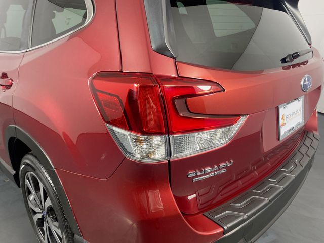 2021 Subaru Forester Limited 28