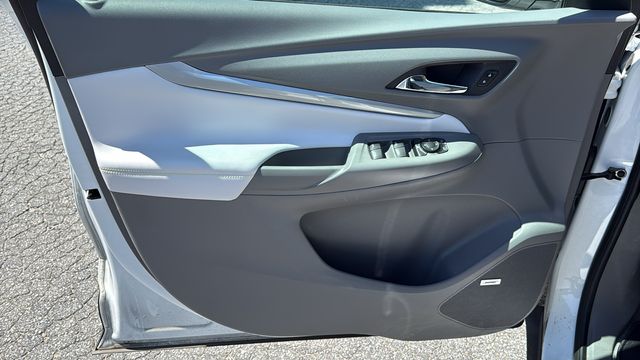 used 2023 Chevrolet Bolt EUV car, priced at $23,999