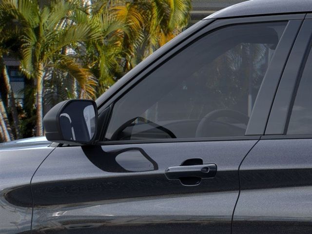 2025 Ford Explorer Active photo