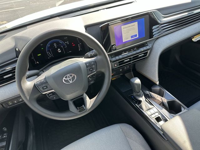 2025 Toyota Camry  13