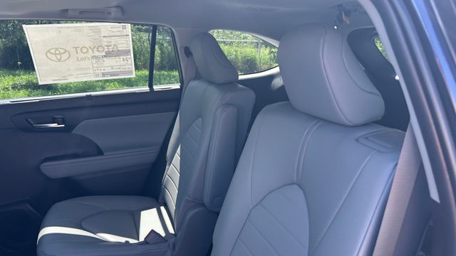New 2026 Toyota Highlander SUV
