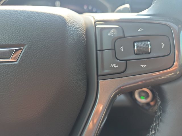 Used 2023 Summit White Chevrolet ZR2 image 18