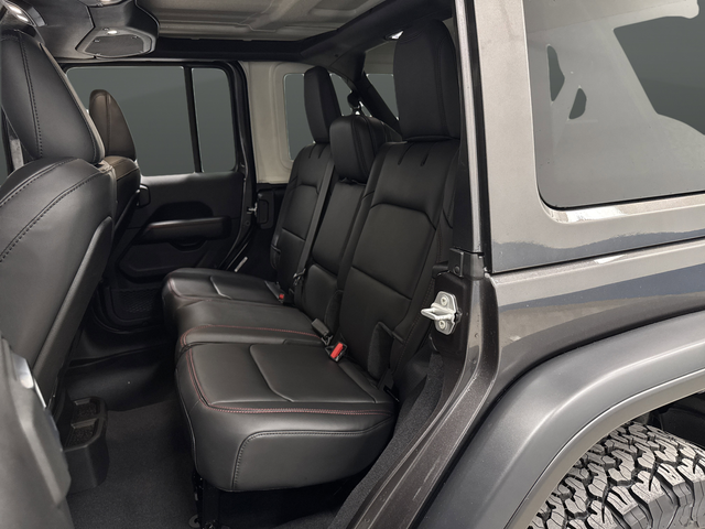 New 2026 Granite Crystal Metallic Clearcoat Jeep Rubicon image 28