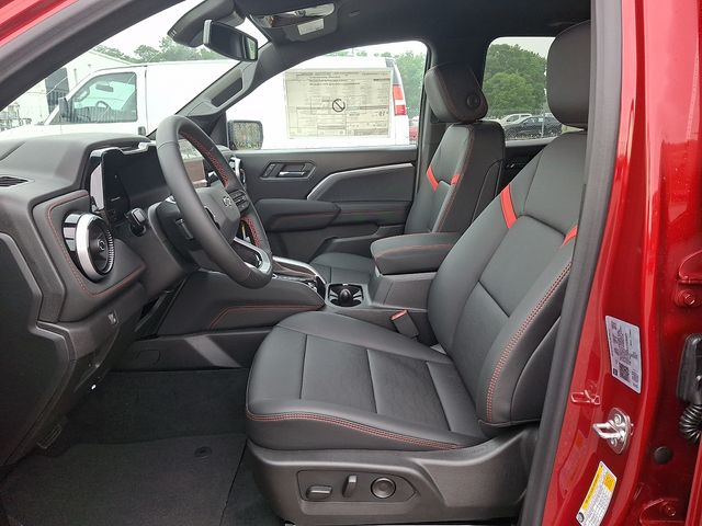 2026 Chevrolet Colorado Z71 - Photo 9
