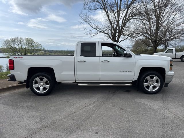 Used 2015 White Chevrolet LS image 8