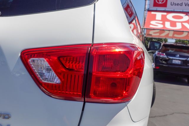 Used 2019 Nissan Pathfinder SUV