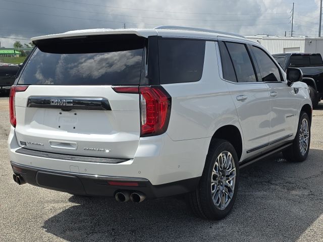 2023 GMC Yukon Denali Ultimate:C02667