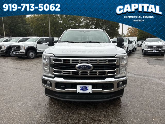 New 2026 Oxford White Ford F-350® XL image 3
