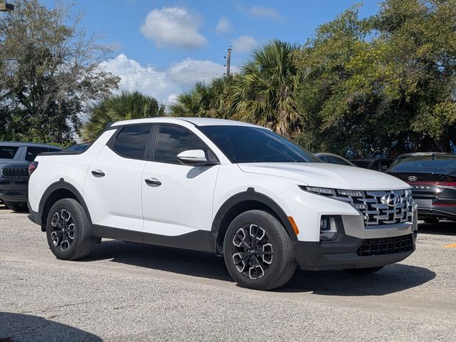 Atlas White 2023 Hyundai Santa Cruz Pickup Truck All-Wheel Drive 8-Speed Automatic