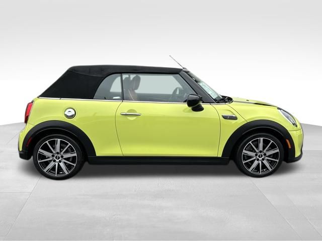 2024 MINI Cooper S Signature 8