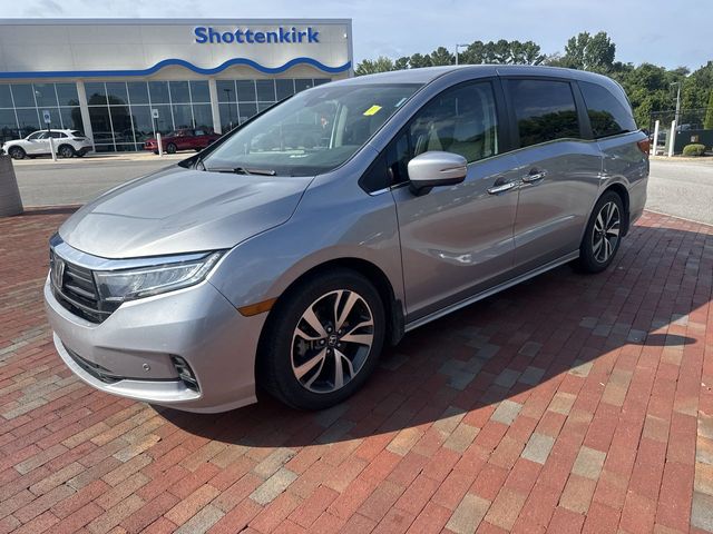 Used 2022 Honda Odyssey Van
