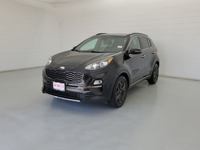 Black Cherry Pearl 2020 Kia Sportage SUV / Crossover Front-Wheel Drive 6-Speed Automatic Overdrive
