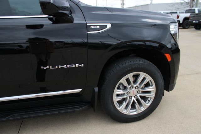 Used 2023 Black GMC SLT image 39