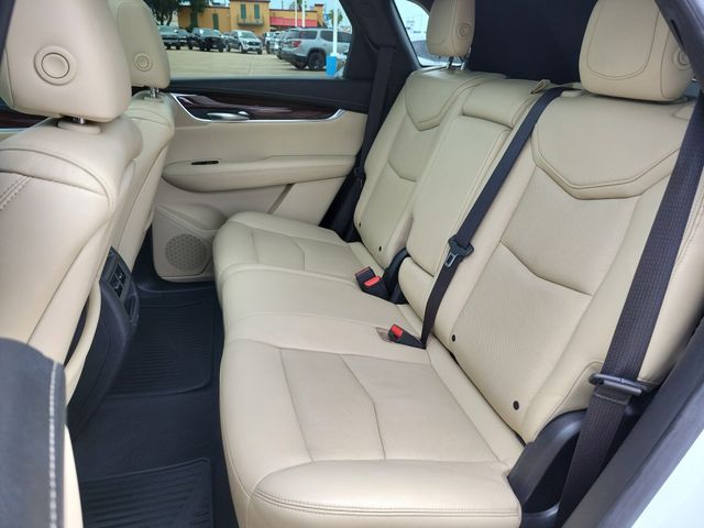 2018 Cadillac XT5 Luxury White at Autostrade