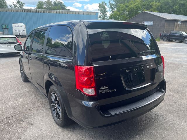 Used 2018 Dodge Grand Caravan Van