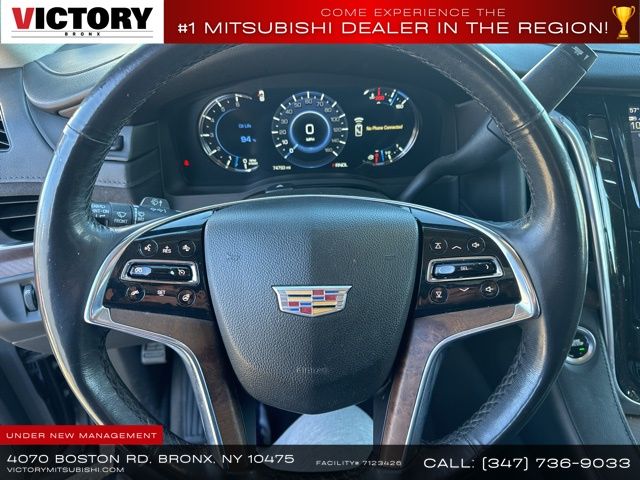 2020 Cadillac Escalade Luxury photo