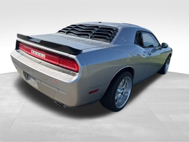 2013 Dodge Challenger SXT photo
