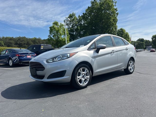 Used 2015 Ford Fiesta SE with VIN 3FADP4BJ5FM122665 for sale in Hickory, NC