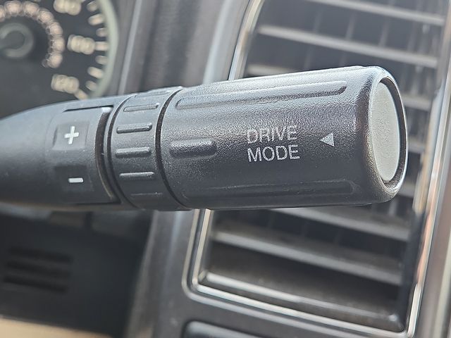 Used Car 2020 Ford F-150  Xlt For Sale Under $25,000 In Plainview, Texas