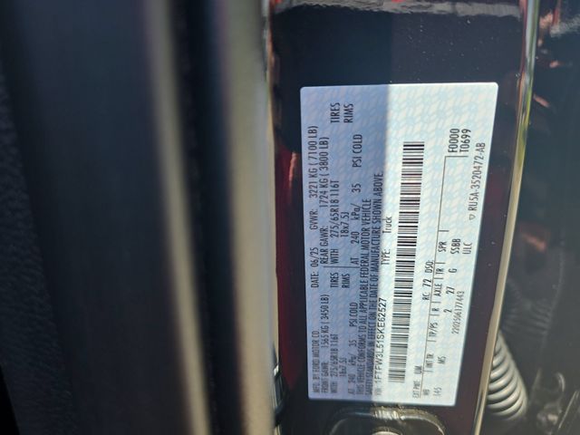 Used 2025 Agate Black Metallic Ford XLT image 34