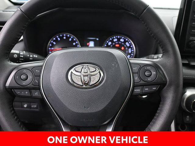 2021 Toyota RAV4 XLE 13