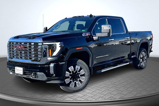2025 GMC Sierra 3500HD Denali Crew Cab 4WD