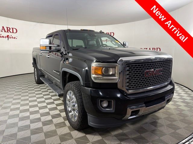 Onyx Black 2015 GMC Sierra 2500HD Pickup Truck Four-Wheel Drive 6-Speed Automatic