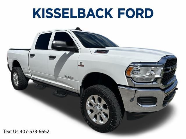 Bright White Clearcoat 2022 RAM 2500 Tradesman Crew Cab 4WD Pickup Truck Four-Wheel Drive 6-Speed Automatic