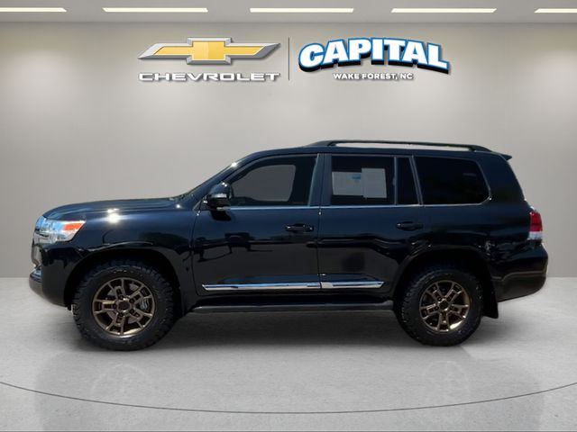 Used 2017 Black Toyota Base image 2