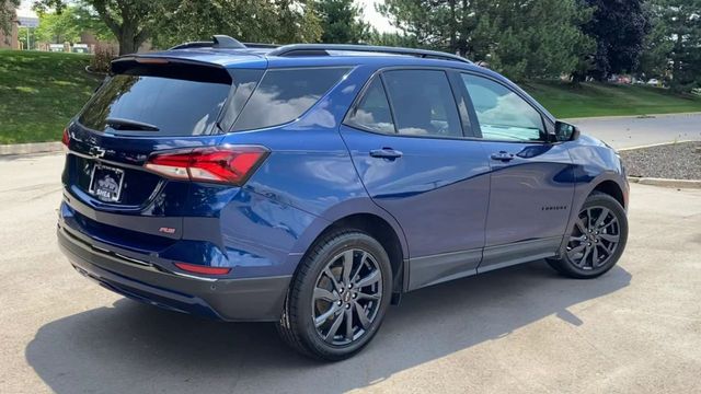 2022 Chevrolet Equinox RS 8