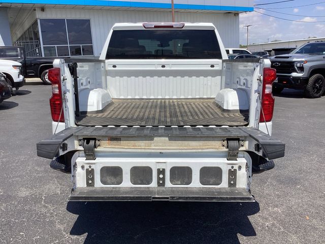 Used Car 2022 Chevrolet Silverado 1500  Custom Trail Boss For Sale Under $35,000 In San Antonio, Texas