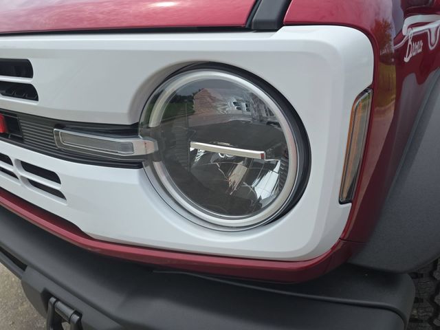 New 2026 Ruby Red Metallic Tinted Clearcoat Ford Heritage Edition image 31