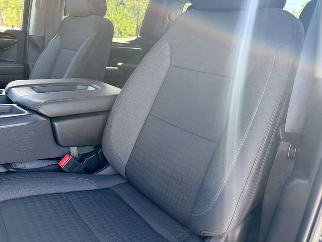 Used 2024 Silver GMC Elevation image 14